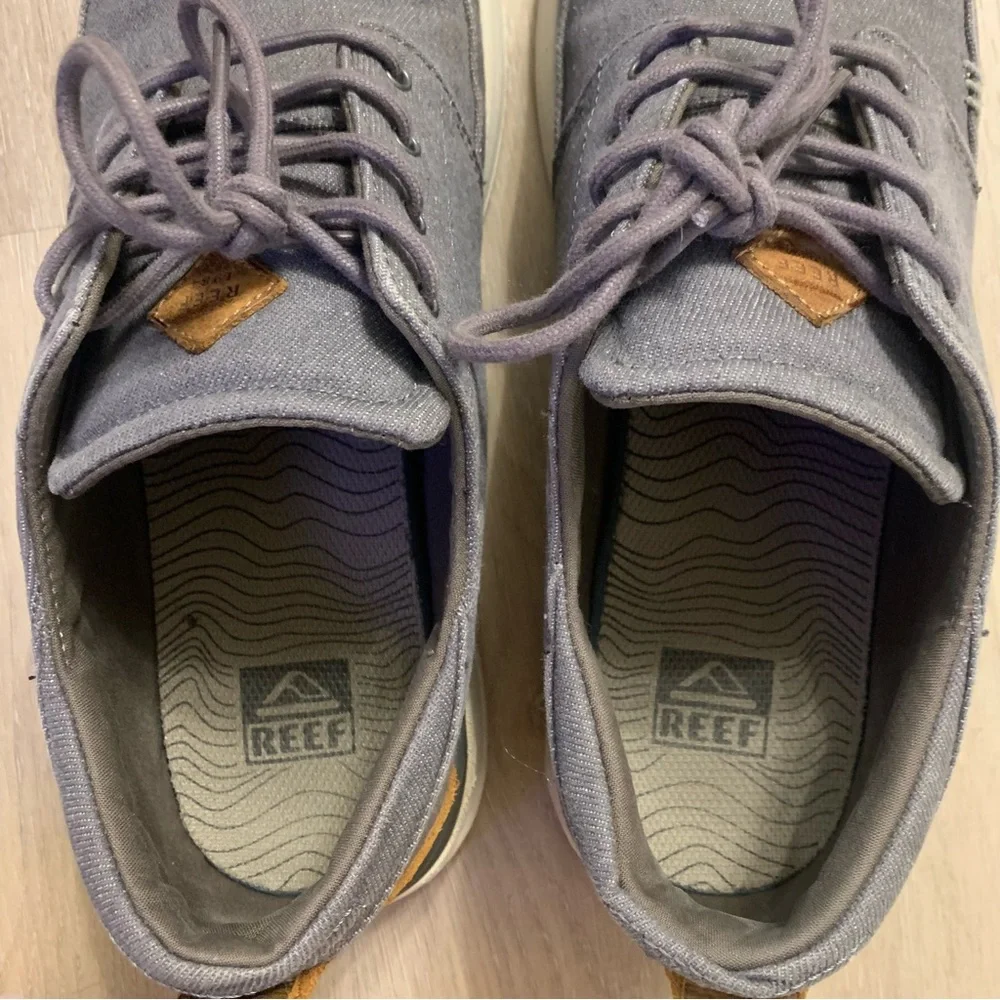Reef Rover Low Gray Canvas Shoes - Picture 8 of 10